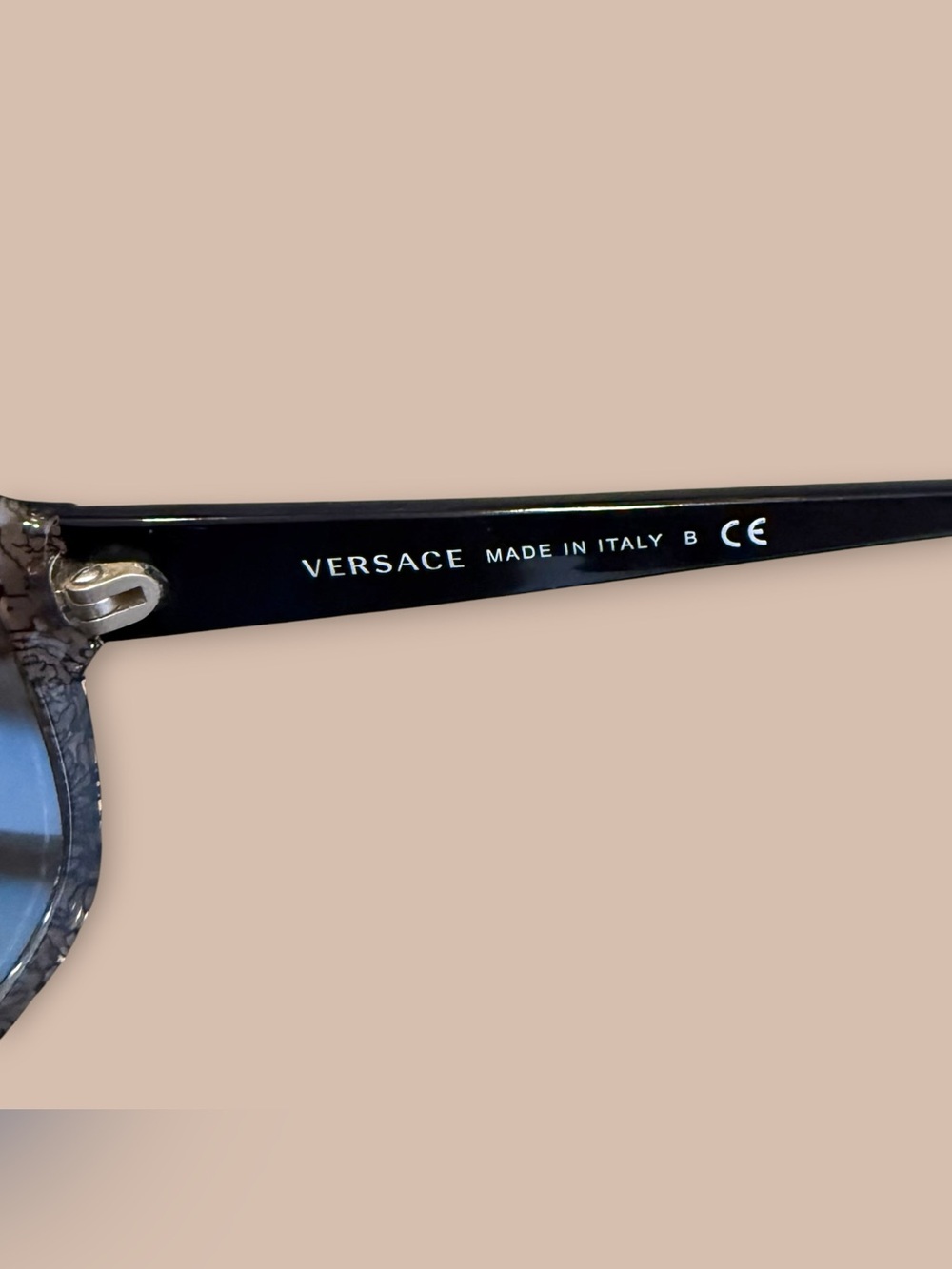 Versace Sunnies in Black & Gray Pattern, Oval Sunglasses, Versace Medusa Sleeve - Picture 12 of 16